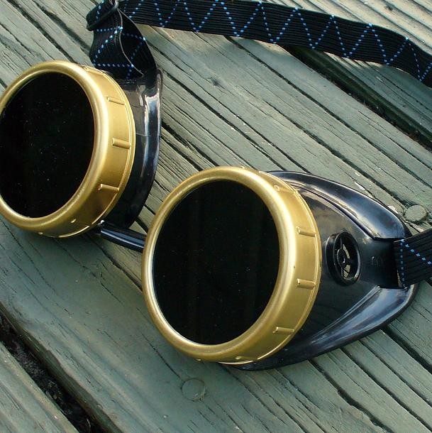 Black & Bronze Goggles: Dark Lenses