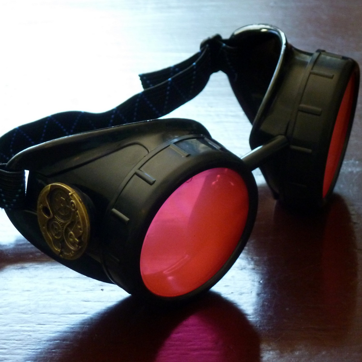 Black Goggles: Red Lenses w/ Brass Watch Movement
