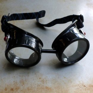 Black Goggles: Clear Lenses & Red Marbled Side Pieces
