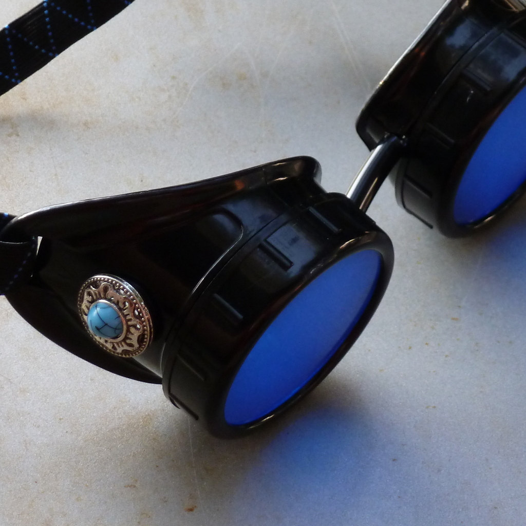Black Goggles: Blue Lenses w/ Blue Turquoise Side Pieces