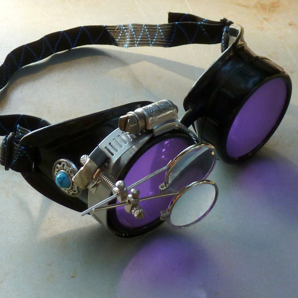 Black Goggles: Purple Lenses w/ Eye Loupe & Blue Turquoise Side Pieces