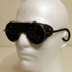 Biker goggles with riveted leather side shields